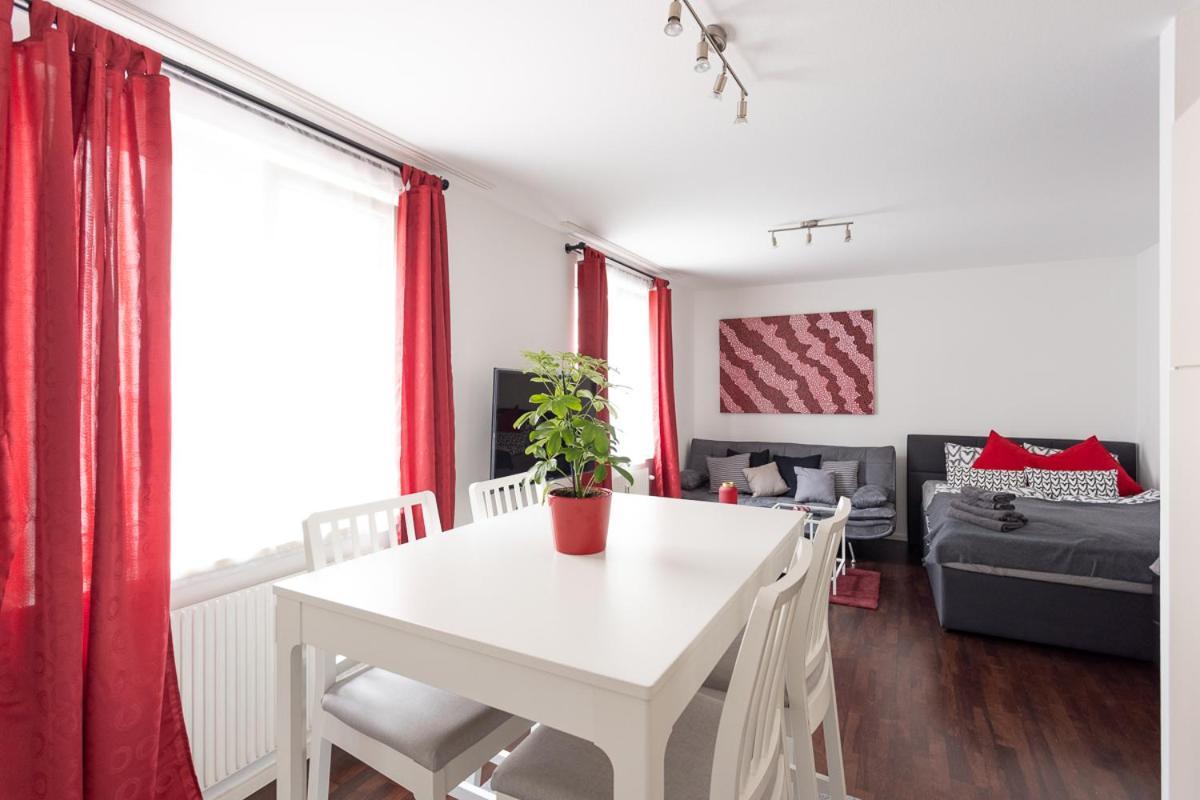 New Shalalaliving Vienna - Lovenest Or Workspace Near Schoenbrunn Bg エクステリア 写真