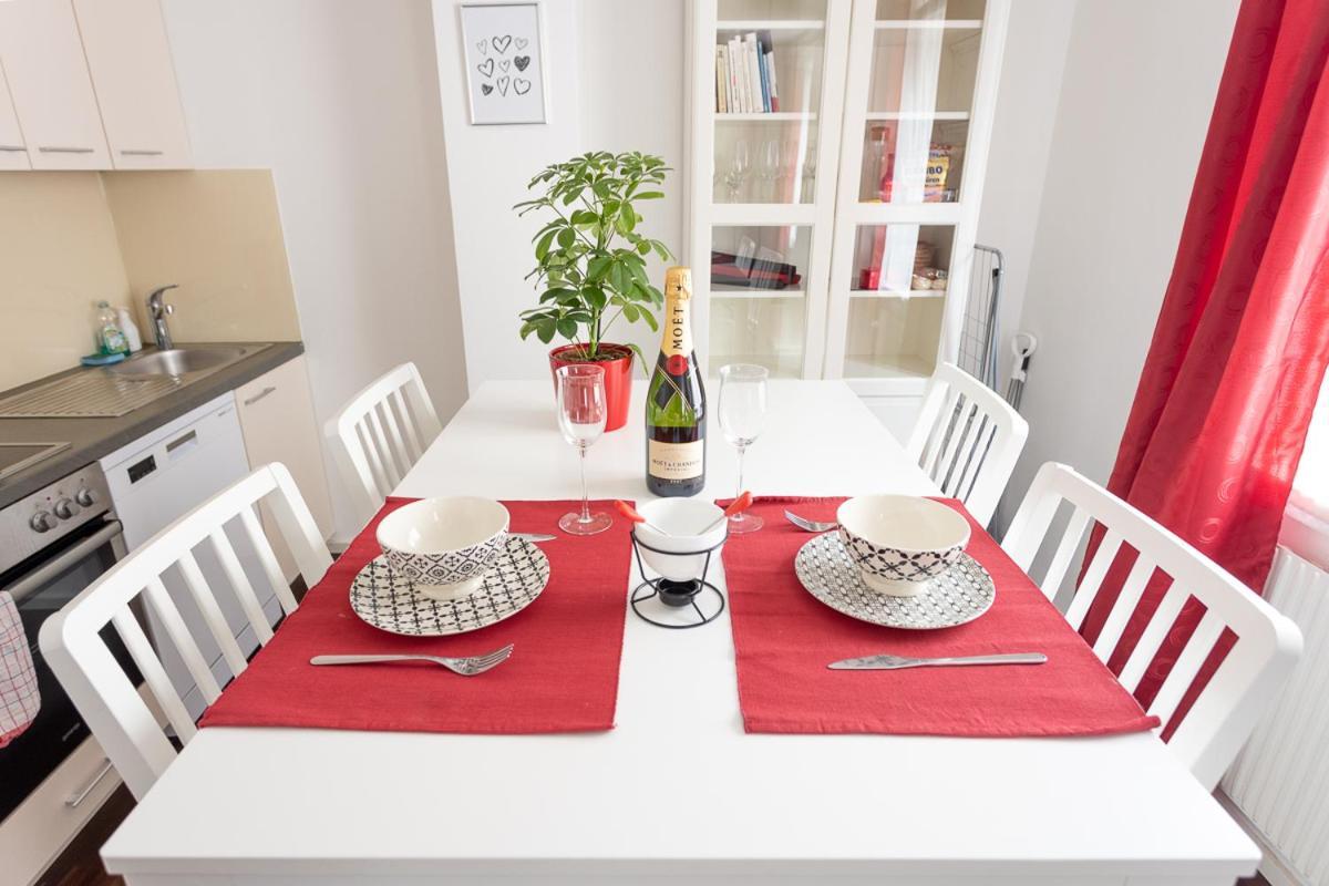 New Shalalaliving Vienna - Lovenest Or Workspace Near Schoenbrunn Bg エクステリア 写真